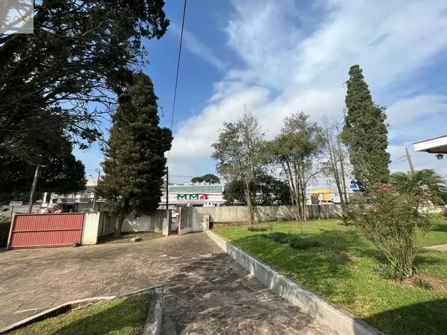 Prédio para alugar, no bairro Xaxim em Curitiba