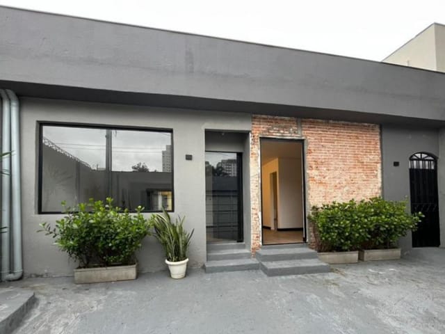 Foto do Prédio - Casa comercial para locação em Campo Belo , 143m² | Lares e Andares Imóveis