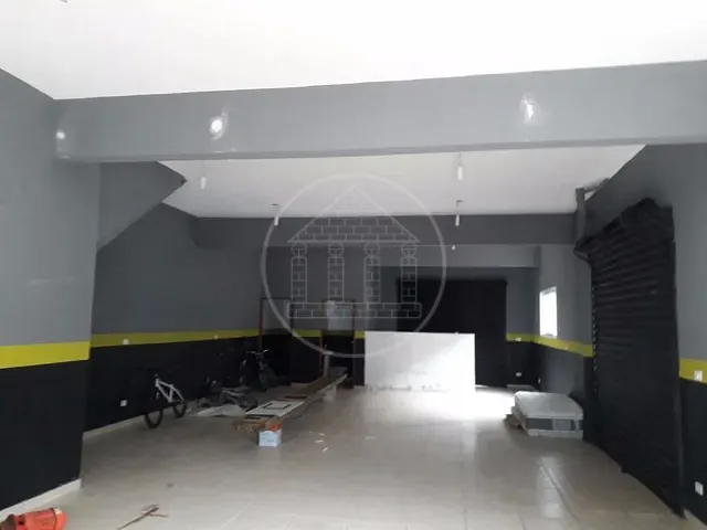 Prédio com 300m², à venda, no bairro Veleiros em São Paulo