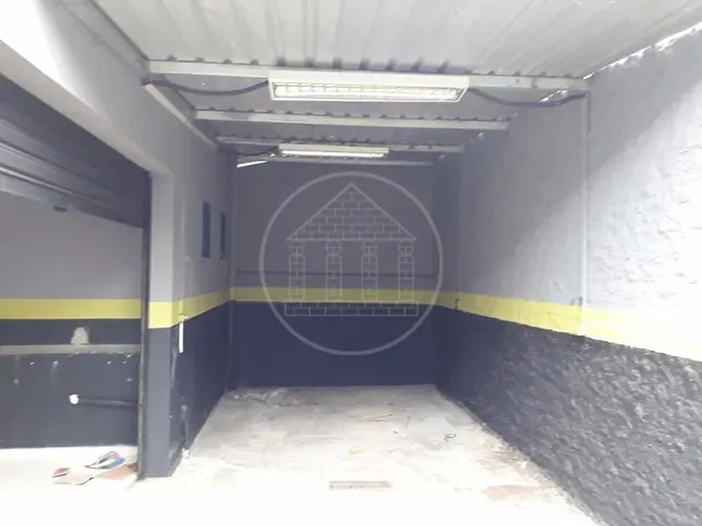 Prédio com 300m², à venda, no bairro Veleiros em São Paulo