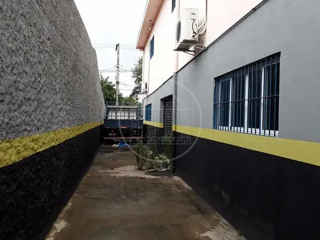 Prédio com 300m², à venda, no bairro Veleiros em São Paulo