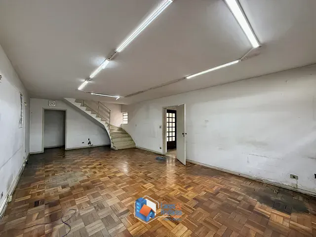 Prédio com 264m², à venda, no bairro Vila Alexandria em São Paulo