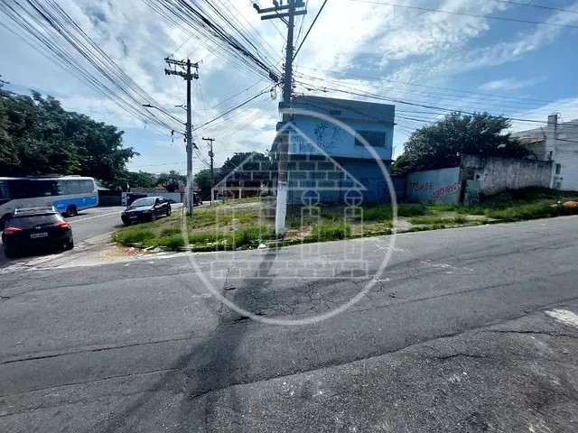 Prédio com 647m², à venda, no bairro Terceira Divisão de Interlagos em São Paulo