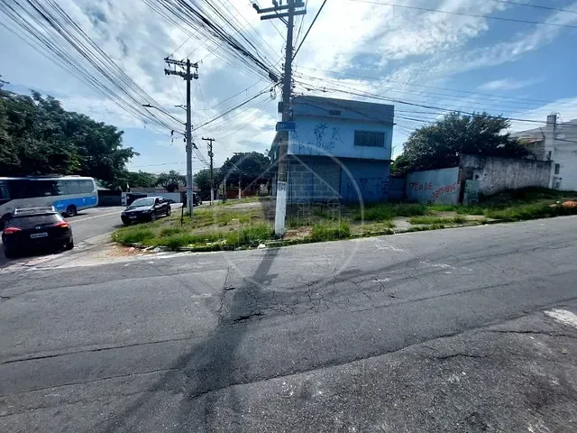Prédio com 647m², à venda, no bairro Terceira Divisão de Interlagos em São Paulo