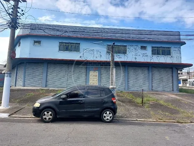 Prédio com 647m², à venda, no bairro Terceira Divisão de Interlagos em São Paulo
