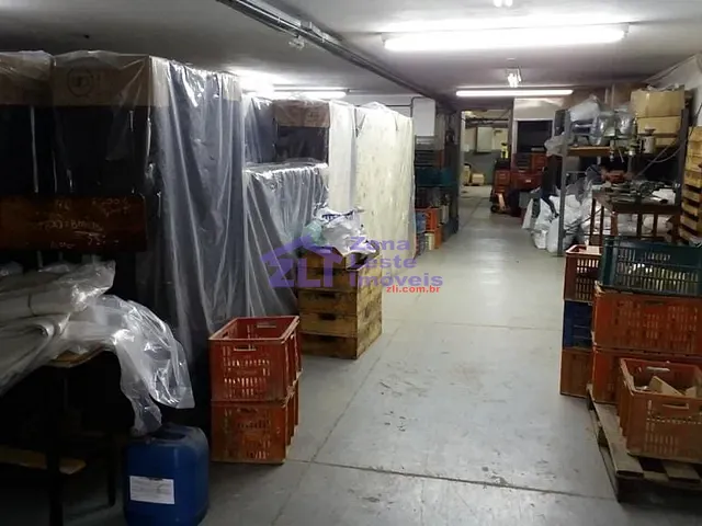 Prédio com 100m², à venda, no bairro Vila Carrão em São Paulo