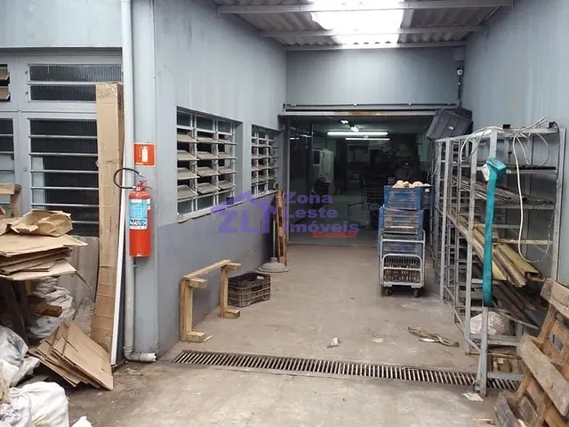 Prédio com 100m², à venda, no bairro Vila Carrão em São Paulo