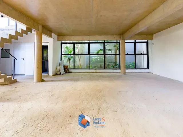 Prédio com 512m², à venda, no bairro Sumaré em São Paulo