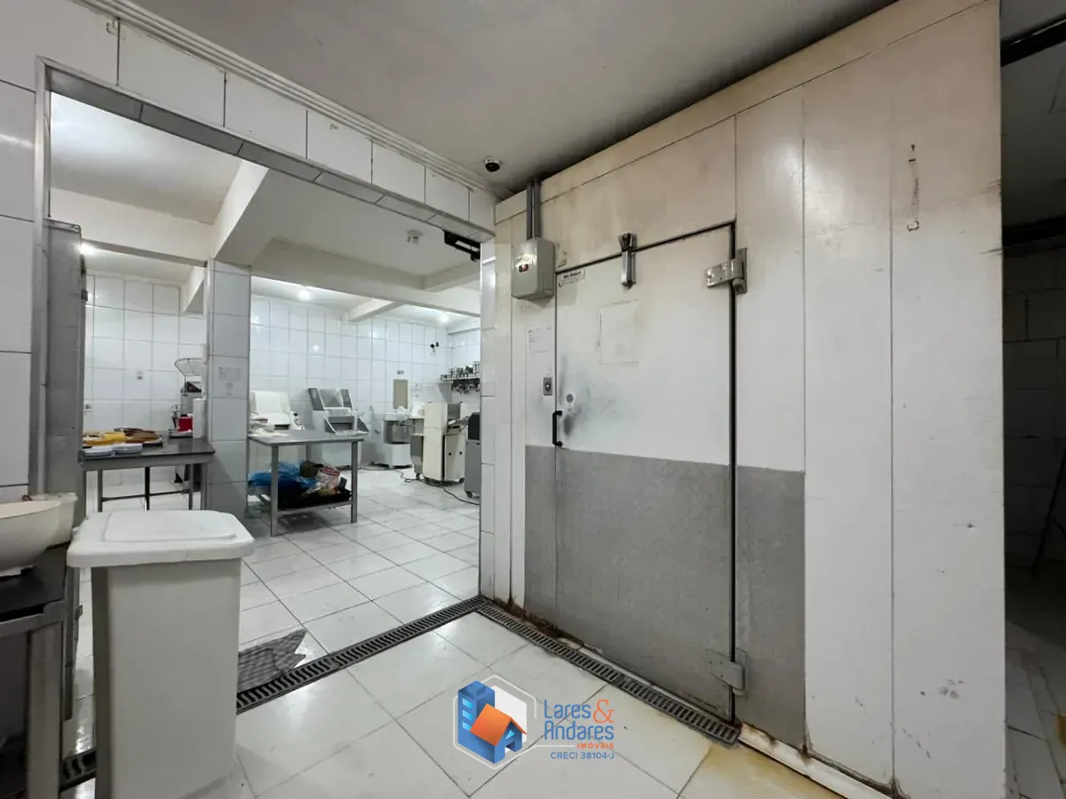 Prédio Inteiro, 657 m² - Foto 36