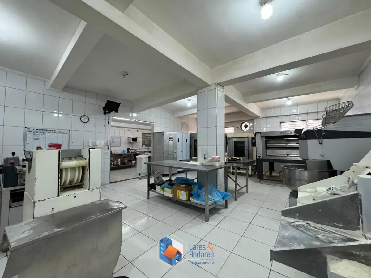 Prédio Inteiro, 657 m² - Foto 42