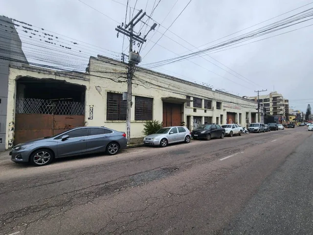 Prédio com 2921m², à venda, no bairro Centro em Pelotas