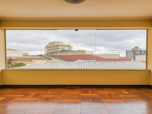 Prédio com 389m², à venda, no bairro Sumarezinho em São Paulo