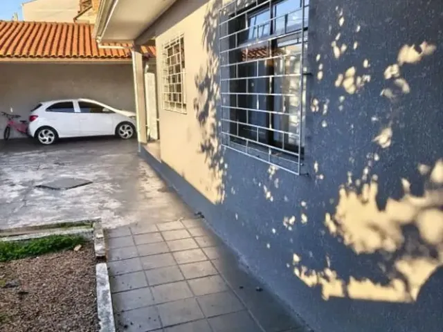 Prédio com 364m² 1 quarto e 3 banheiros, à venda, no bairro Cajuru em Curitiba