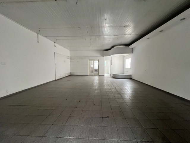 Prédio com 389m², à venda, no bairro Centro em Pelotas