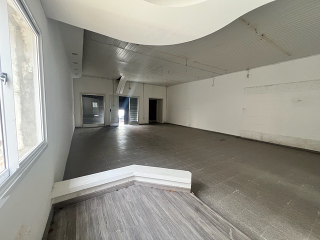 Prédio com 389m², à venda, no bairro Centro em Pelotas