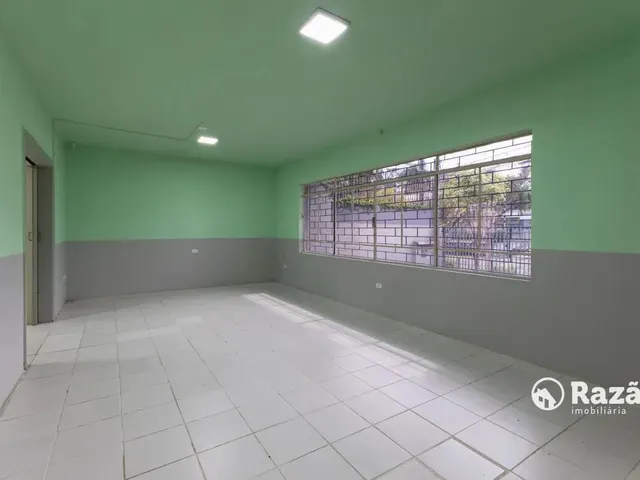 Prédio para alugar, no bairro Juvevê em Curitiba