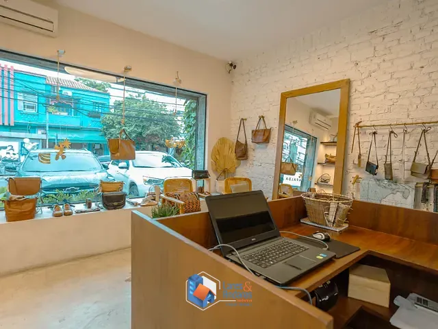Prédio com 351m², à venda, no bairro Pinheiros em São Paulo
