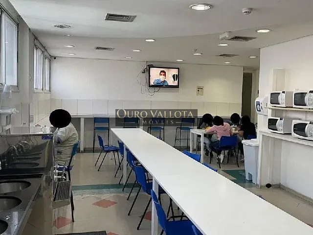 Prédio com 1761m², para alugar, no bairro Barra Funda em São Paulo