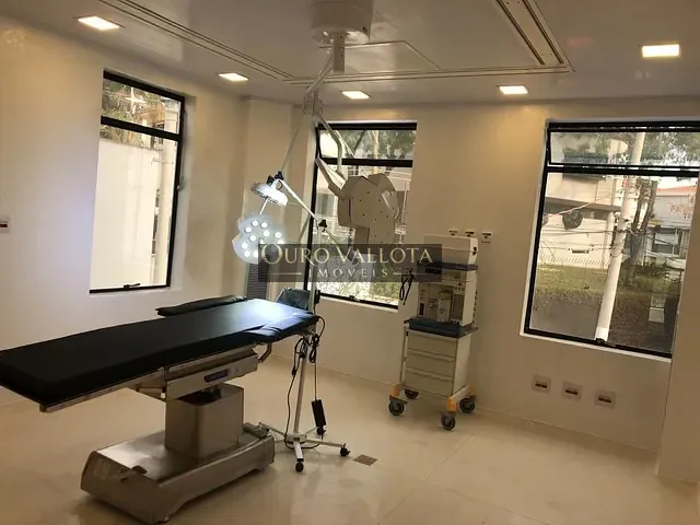 Prédio com 525m², à venda, no bairro Pacaembu em São Paulo