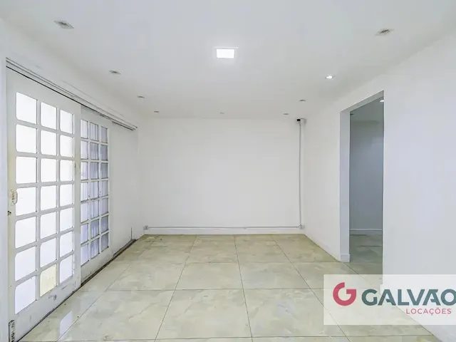 Prédio para alugar, no bairro Centro em Curitiba