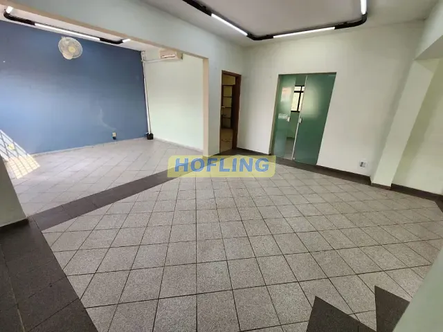 Prédio com 204m², à venda ou para alugar, no bairro Centro em Rio Claro
