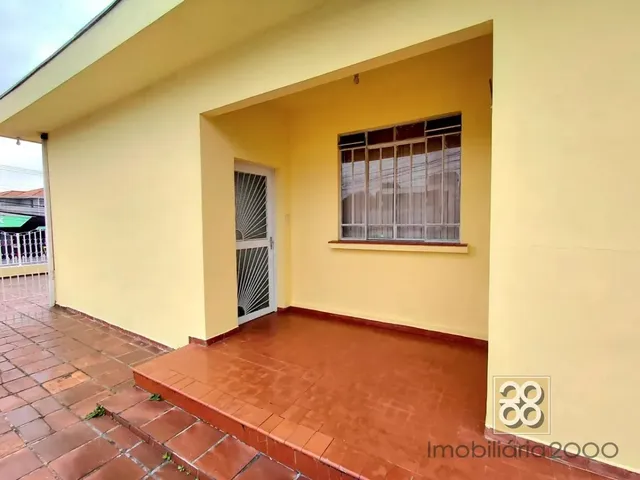 Prédio para alugar, no bairro Bom Retiro em Curitiba