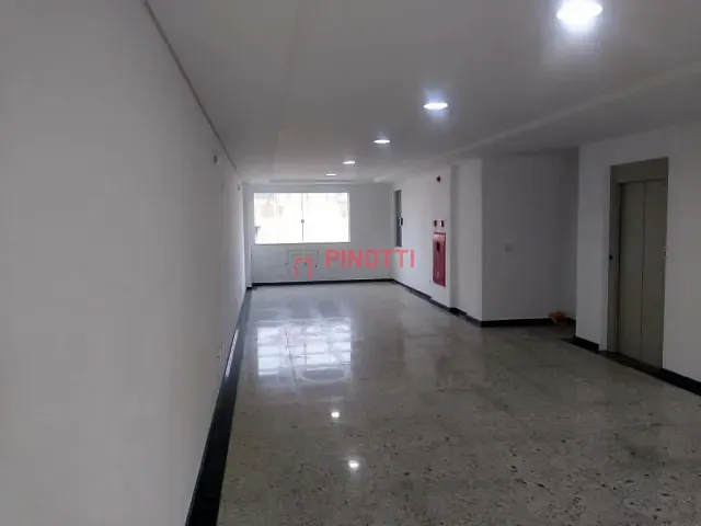 Prédio para alugar, no bairro Santa Terezinha em São Bernardo do Campo