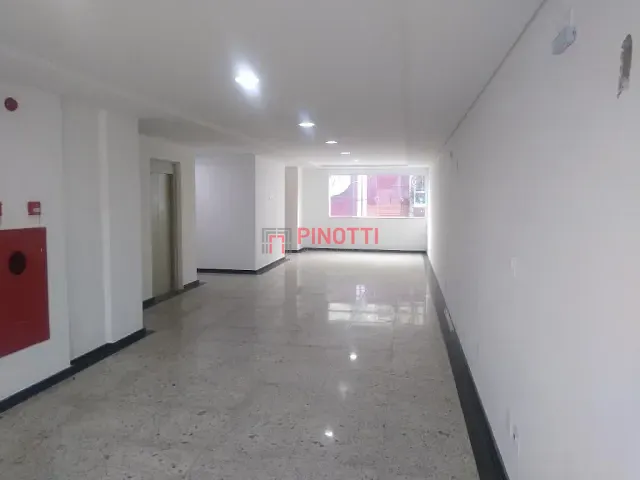 Prédio para alugar, no bairro Santa Terezinha em São Bernardo do Campo