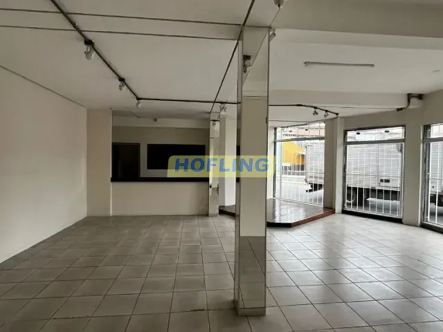 Prédio com 200m², para alugar, no bairro Centro em Rio Claro