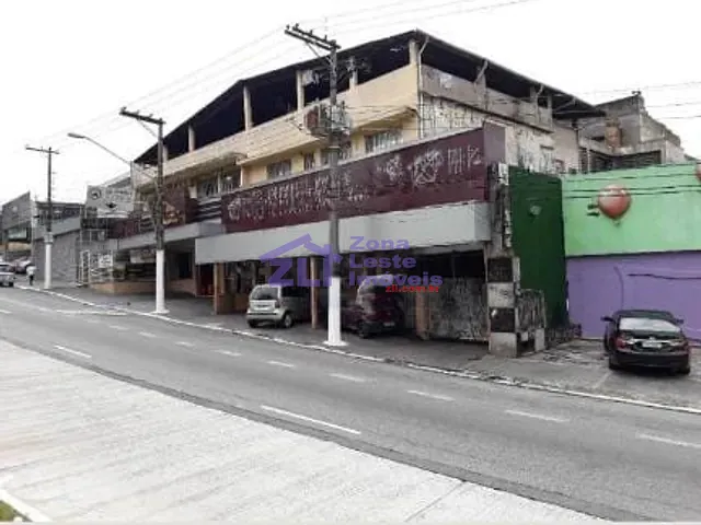 Prédio com 810m², à venda, no bairro Parque Maria Luiza em São Paulo