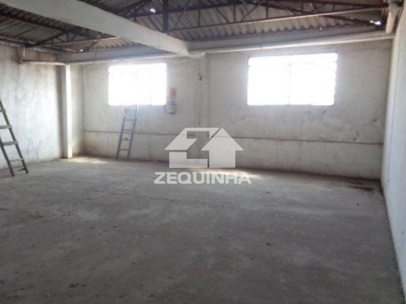 Prédio Inteiro à venda, 744m² - Foto 2