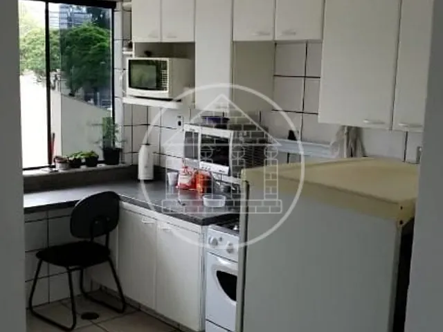 Prédio com 150m², à venda, no bairro Vila Isa em São Paulo