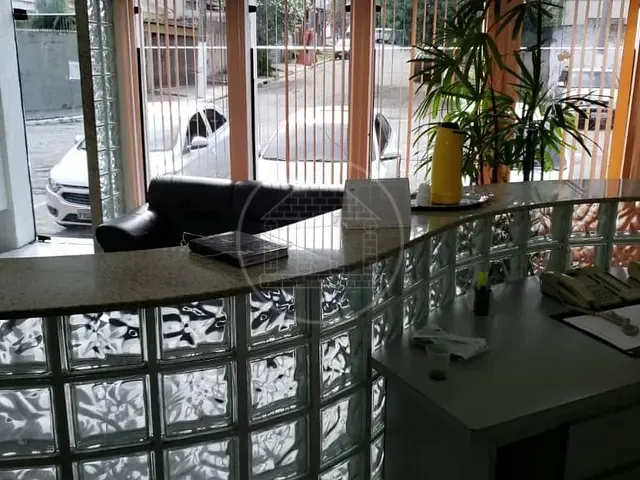 Prédio com 150m², à venda, no bairro Vila Isa em São Paulo