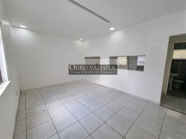 Prédio com 180m², para alugar, no bairro Quinta da Paineira em São Paulo
