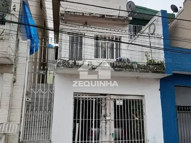 Prédio com 250m² 6 quartos e 5 banheiros, à venda, no bairro Bussocaba em Osasco