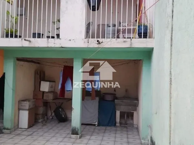 Prédio com 250m² 6 quartos e 5 banheiros, à venda, no bairro Bussocaba em Osasco