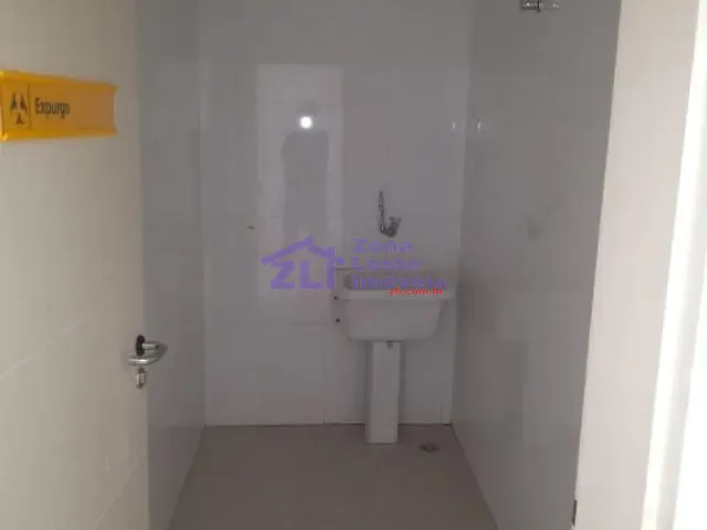 Prédio com 200m², para alugar, no bairro Vila Gomes Cardim em São Paulo