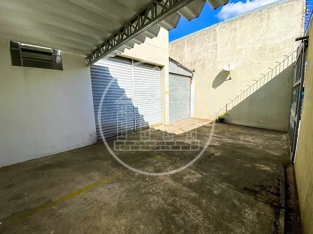 Prédio com 300m², à venda, no bairro Jardim Cristal em São Paulo
