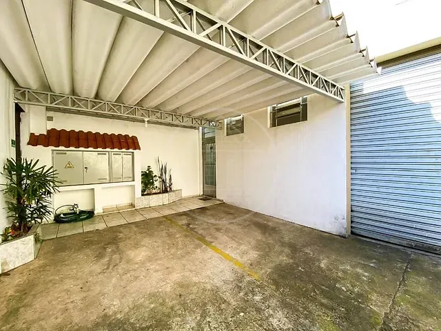 Prédio com 300m², à venda, no bairro Jardim Cristal em São Paulo