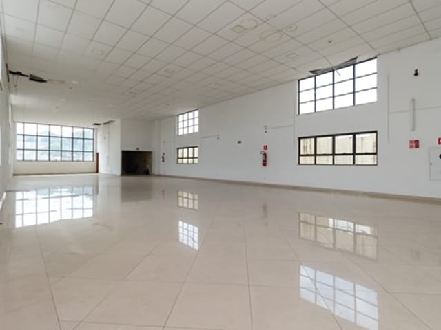 Prédio com 964m², à venda, no bairro Freguesia do Ó em São Paulo