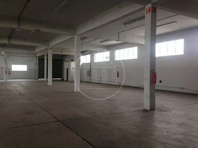 Prédio com 1800m², à venda, no bairro Socorro em São Paulo