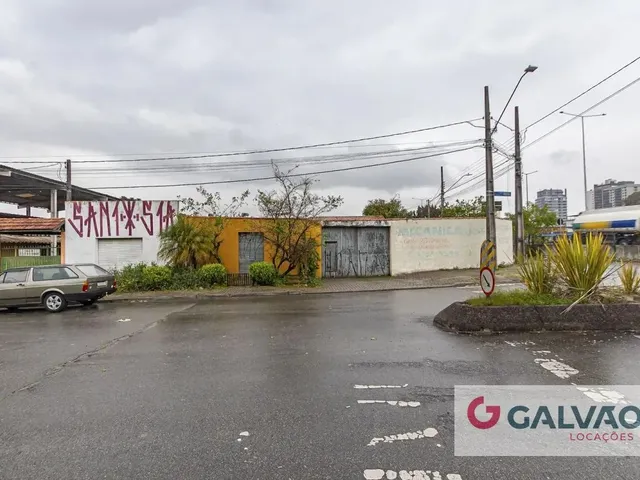 Prédio com 625m², para alugar, no bairro Tarumã em Curitiba