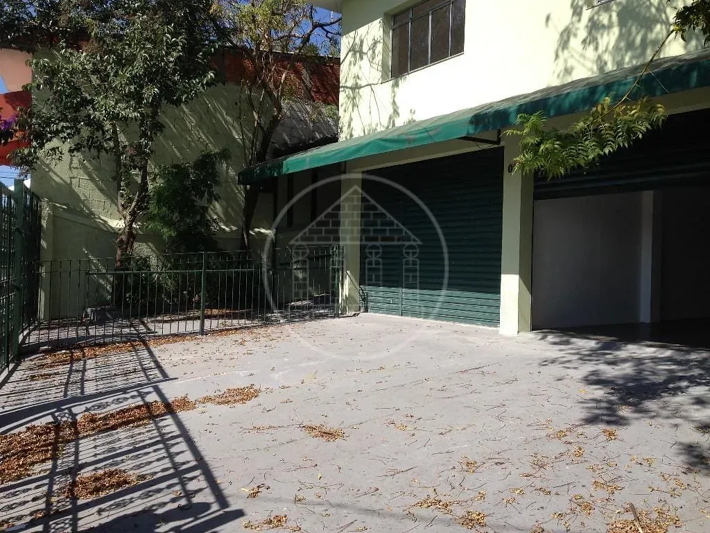 Prédio Inteiro, 200 m² - Foto 1
