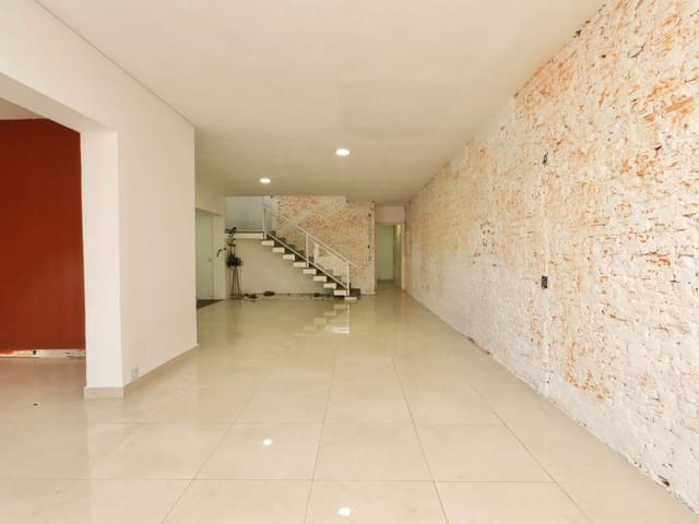 Prédio com 198m², à venda, no bairro Campo Belo em São Paulo