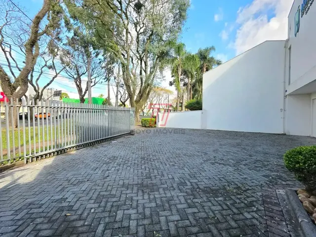 Prédio com 593m² 7 quartos e 2 banheiros, à venda, no bairro Tarumã em Curitiba