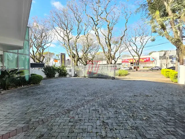 Prédio com 593m² 7 quartos e 2 banheiros, à venda, no bairro Tarumã em Curitiba