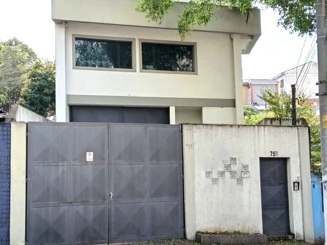 Prédio com 182m², à venda, no bairro São Judas em São Paulo