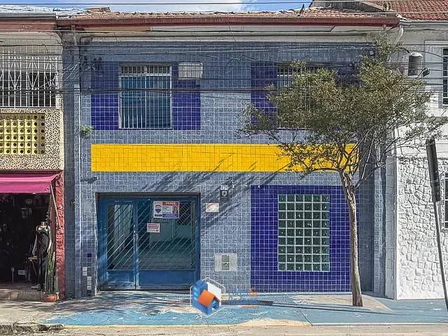 Prédio com 215m², à venda, no bairro Santana em São Paulo