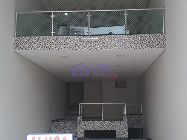 Prédio com 280m², para alugar, no bairro Vila Prudente (Zona Leste) em São Paulo