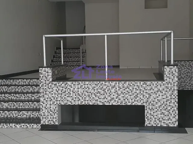 Prédio com 280m², para alugar, no bairro Vila Prudente (Zona Leste) em São Paulo